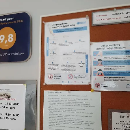 Przy Zamku U Przewodnikow